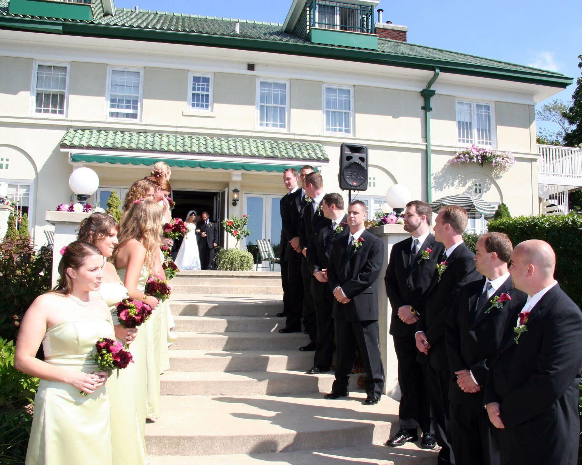 The Belvedere Inn & Restaurant Saugatuck Exterior photo