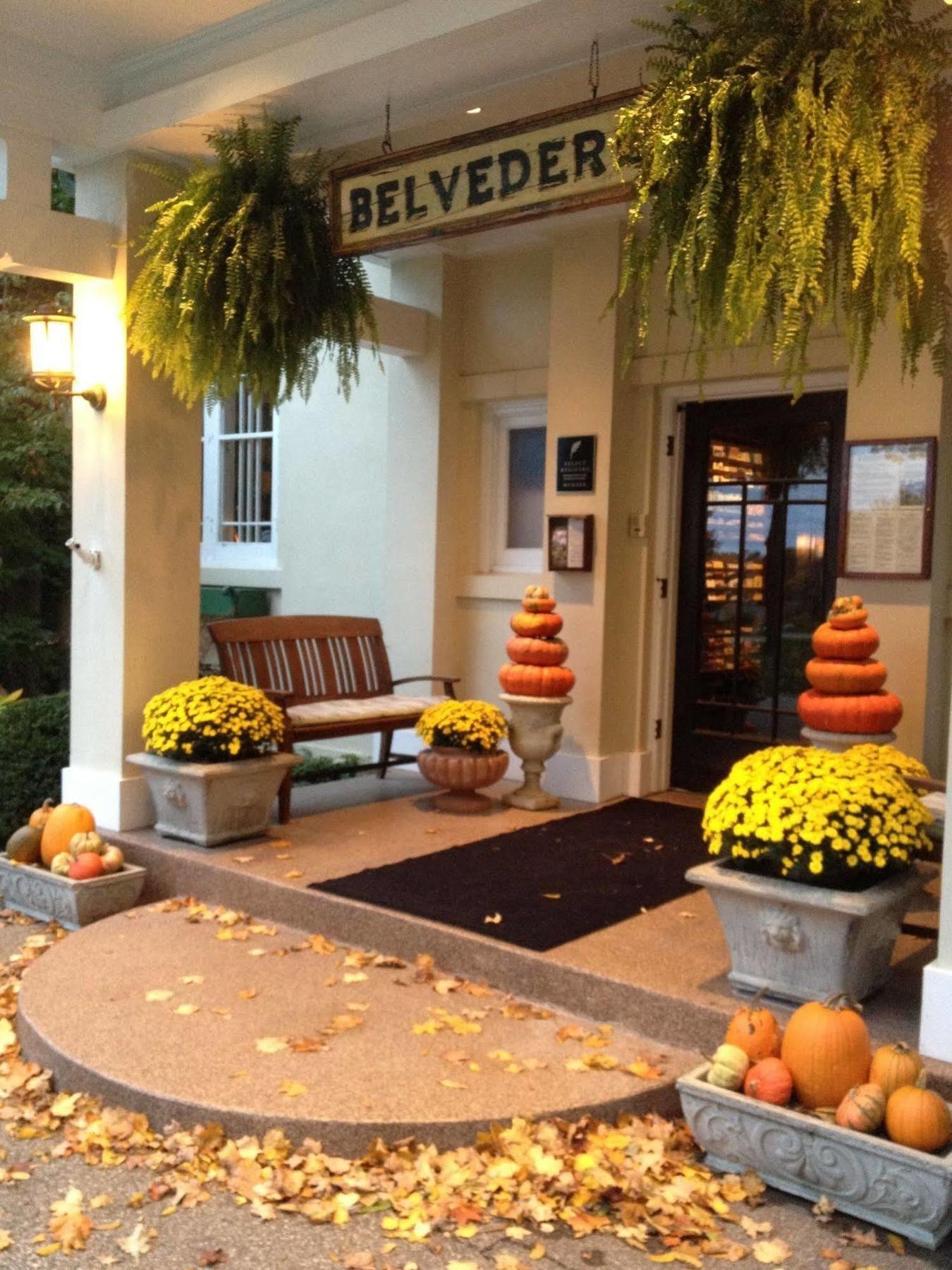 The Belvedere Inn & Restaurant Saugatuck Exterior photo